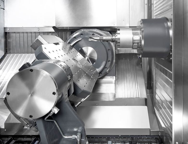 Die HF ist eine neue Maschinenreihe, die hohe Produktivität und universellen Einsatz bei mittleren und höheren Losgrößen ermöglicht. Die Fünf-Achs-Bearbeitungszentren HF 3500 und HF 5500 reduzieren durch die 5. Achse im Werkstück deutlich die Nebenzeiten. Zielgruppen für dieses neue Maschinenkonzept liegen vor allem in der Automobilindustrie, deren Zulieferer und im allgemeinen Maschinenbau. (Heller)