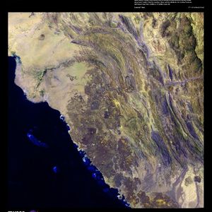 From the desert Sands of the Arabian peninsula comes the global number one in terms of crude oil production: Saudi Arabia produced an average of 11161 thousand barrels per day in 2011. That is even an 18 percent increase above the 9439 thousand tons/day of 2000.Dark-colored volcanic cones sprout from an ancient lava field in this high-resolution satellite photo