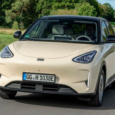 Der Geely E2 tritt unter anderem gegen VW ID Polo an. (Bild: Geely)