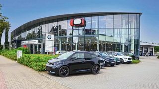Das Autohaus Timmermanns investiert gerade in den Umbau seiner Autohäuser nach dem BMW-Vertriebskonzept Retail Next. (Bild: Autohaus Timmermanns)