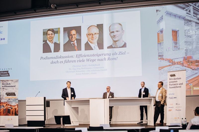 Impressionen der Fachtagung „Mehr Effizienz im Presswerk“ am 15. September 2021 in Würzburg. (Bild: VCG)