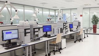 Abb. 1: Die Shimadzu Laborwelt in Duisburg (Bild: © Dirk Matull Fotografie/Shimadzu)