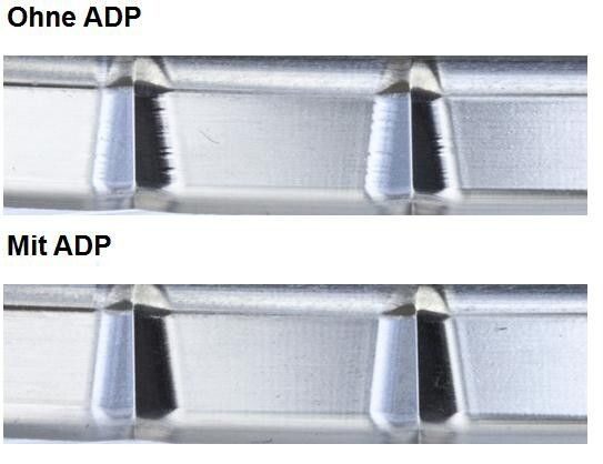 Mit der Standardfunktion ADP (Advanced Dynamic Prediction) ermöglicht die TNC 640 beim 3- und 5-achsigen Fräsen eine optimierte Bewegungsführung der Vorschubachsen. ADP berechnet die Kontur dynamisch voraus und bewegt den Werkzeugmittelpunkt auch bei stark schwankender Punkteverteilung in benachbarten Werkzeugbahnen gleichmäßiger und genauer. (Bild: Heidenhain)