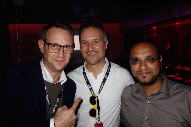 (v. l.) Patrick Küpper, Littlebit, René van Rijn, First Wise Media, und Kiriakos Kiutsukis, api (Bild: IT-BUSINESS)