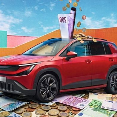 Die staatlich Förderung von Elektroautos kommt bislang in der Breite der Bevölkerung an. Fast die Hälfte der bislang ausbezahlten Gelder ging an Haushalte mit niedrigem Einkommen. (Bild: Gemini / Vorlage: Skoda / KI-generiert)