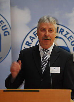 Jörg Behncke, Geschäftsführer des Landesverbandes Mecklenburg-Vorpommern: „Volker Kuhn war der erste Botschafter auf internationaler Ebene, nicht in Brüssel, sondern in den osteuropäischen Ländern.“ (Zietz)