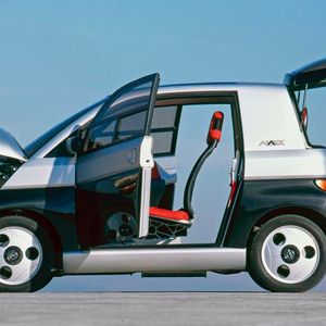Der Maxx erschien 1995 als Studie und nahm diverse Eigenschaften und Funktionen des drei Jahre später vorgestellten Smart vorweg.  (Bild:  Opel)