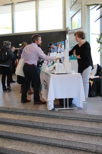 Impressionen der Lab-Supply Leverkusen vom 15. Mai 2019  Die dritte Station der Lab-Supply war in diesem Jahr das Forum Leverkusen. Hier sind ein paar visuelle Eindrücke vom Messetag und Besucherstimmen für Sie zusammengestellt. Die nächste Lab-Supply ist am 13. Juni 2019 in Berlin. Weitere Infos zu den kommenden Lab-Supply-Messen finden Sie auf www.lab-supply.info.   Lese-Empfehlung: Nachbericht zum erfolgreichen Auftakt der Lab-Supply in Wien. (Bild: C. Lüttmann, LABORPRAXIS)