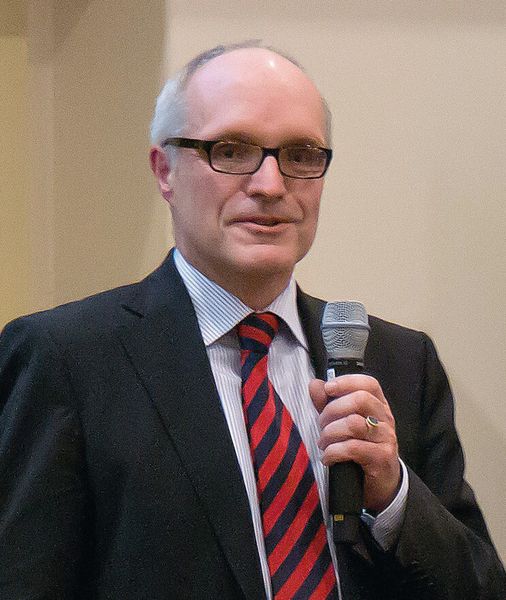 Ingo von Wurmb, BMW AG und Vorsitzender des VDI-Fachausschusses Stanzerei-Großwerkzeuge: „Der Trend zu einer wachsenden Vielzahl von Karosserievarianten lenkt den Fokus der Kostenoptimierung von Presswerken auf die Reduzierung der Logistikaufwände.“ (Bild: VDI)