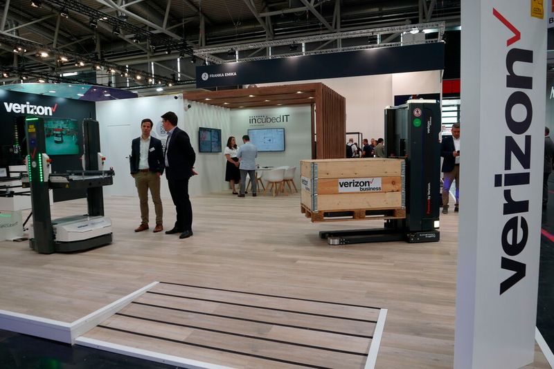 Verizon ist eigentlich als Internetanbieter für Privathaushalte in den USA bekannt. In Europa will das Unternehmen mit der 5G-Industrievernetzung Fuß fassen.  (Bild: Sandro Kipar/VCG)