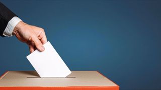 Die Betriebsratswahlen 2022 stehen an. Alles, was Sie jetzt über Ablauf, Fristen und Neuerungen wissen müssen.  (©tinyakov - stock.adobe.com)