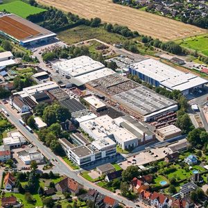 (Aerzener Maschinenfabrik)