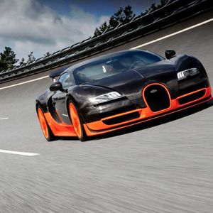 (Bugatti)