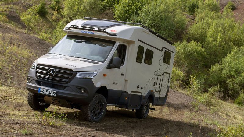 Als Allradler erlebt das Expeditionsmodell Eura Xtura 686 EF seine Düsseldorf-Premiere. (Bild: Torsten Gauls)