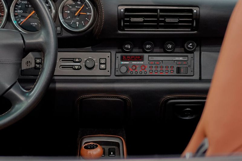 Unter anderem Porsche hatte das Blaupunkt Bremen SQR 46 einst werksseitig verbaut. (Evo-Sales GmbH)