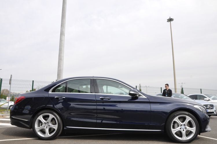 Bei 80 Millimeter mehr Radstand (2840 Millimeter) gegenüber dem Vorgänger hat die Fahrzeuglänge um 95 Millimeter (4686 Millimeter) und die Fahrzeugbreite um 40 Millimeter (1810 Millimeter) zugelegt.  (Foto: Richter)