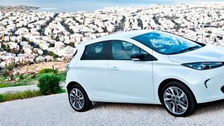 Noch auf dem Gipfel: In den ersten elf Monaten des Jahres 2018 bleibt der Renault Zoe das E-Auto mit den meisten Neuzulassungen. (Renault)