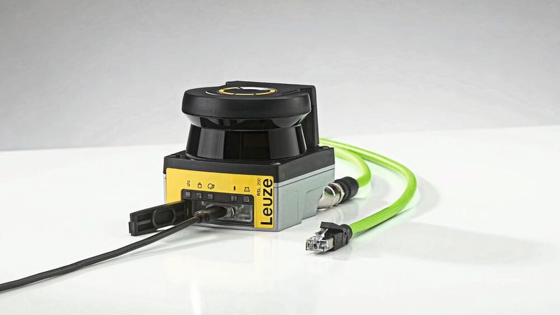 Kommunikationswege über USB und Bluetooth, beim RSL 230/235 zusätzlich über TCP / IP, ermöglichen eine flexible Konfiguration und Diagnose. (Bild: Leuze Electronik)