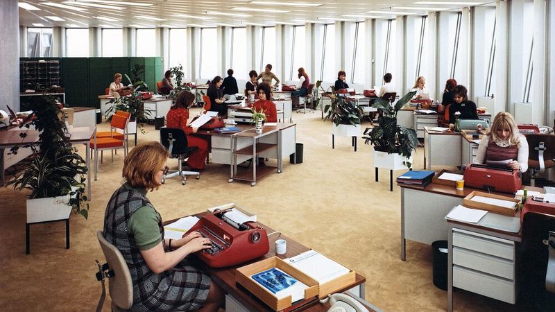 Die offene Struktur erwies sich damals als optimale Lösung für die Büros. So ist es auch noch heute. (Bild: BMW)