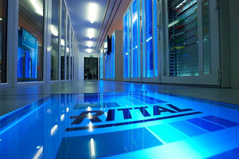 Modulare Technik: Der Wirkungsgrad der Kühlung und damit die Effizienz der eingesetzten Technik lässt sich durch skalierbare Kühlsystemne und Anpassung an Leistungsschwankungen erhöhen. (Bild: Rittal)