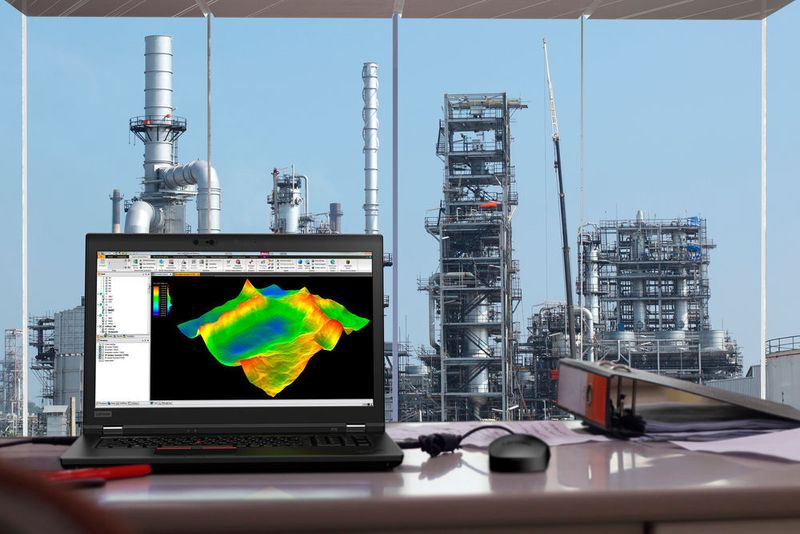 Power auch für Datenanalysen: Im Lenovo Thinkpad P72 arbeitet ein Intel-Xeon- oder Core-Prozessor mit sechs Kernen. Der Arbeitsspeicher kann auf bis zu 128 GB aufgestockt werden. (Lenovo)
