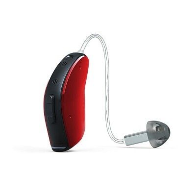 ReSound LiNX² - weltweit erstes Hörgerät 'made for iPhone' von GN ReSound: 2014 präsentierte GN ReSound mit dem ReSound LiNX das weltweit erste Hörgerät Made for iPhone® - mit riesigem Erfolg am Markt und in den Medien. Das System, mit dem die Funktionalität von Hörgeräten grundsätzlich neu definiert wurde, erhielt zahlreiche internationale Preise, u. a. den Usability Award Gold auf der IFA (seit 2015 UX Design Award). Mashable kürte ReSound LiNX zu der Innovation, die die Welt 2014 am meisten verbessert hat.Nun stellt GN ReSound mit dem audiologischen Spitzenprodukt ReSound LiNX² die zweite Generation seines zukunftsweisenden SmartHörgerätes vor. Es ist die erste vollständige Hörgeräte-Familie für direkte Vernetzung mit iPhone, iPad, iPod touch und Apple Watch. Erstmals gibt es eine direkte Hörgerätesteuerung für das Samsung Galaxy. Zum ersten Mal steht die Anbindung Made for iPhone auch bei maßgefertigten Im-Ohr-Hörgeräten zur Verfügung. Und erstmals gibt es ein Made for iPhone Hörgerät auch im mittleren Preissegment.ReSound LiNX² setzt neue Maßstäbe für smartes Besserhören – sowohl in audiologischer Hinsicht als auch bei Konnektivität und Apps sowie im Design. Nicht zuletzt bietet es die Option einer personalisierten Tinnitus-Therapie (integrierter Sound-Generator).Audiologie    Klangverarbeitung auf Basis der neuesten Version des Surround Sound by ReSound™    Optimierte Klangortung sowie entspanntes und zuverlässiges Sprachverstehen selbst in komplexen Hörsituationen und bei hohem Lärmpegel    Detaillierte Nachahmung des menschlichen Ohres; linkes und rechtes System tauschen kontinuierlich Daten über die Klangumgebung aus; naturnahes, lebendiges Empfinden des akustischen Raumes    Man kann sich auf das konzentrieren, was wirklich wichtig scheint, nimmt die Umgebung dennoch akustisch wahr.    Vielfältige Möglichkeiten für den Hörgeräteakustiker, das Gerät an die individuellen Bedürfnisse seiner Kunden anzupassenVernetzung    Direkte Anbindung an iPhone, iPad und  (Bild: GN ReSound/IFA)
