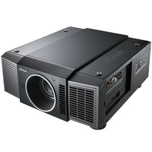 Als Large-Venue-Projektor mit lichtstarkem Doppellampen-System eignet sich der D8800 von Vivitek als Projektor für Großveranstaltungen wie Konzerte oder Public Viewing.