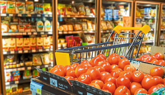 Im Food-Tech-Bereich gibt es ständig Neuigkeiten. Das sich ändernde Sortiment stellt Food-Start-ups und ihre Lieferanten vor Herausforderungen in der Logistik. Im Food-Tech-Bereich gibt es ständig Neuigkeiten. Das sich ändernde Sortiment stellt Food-Start-ups und ihre Lieferanten vor Herausforderungen in der Logistik.