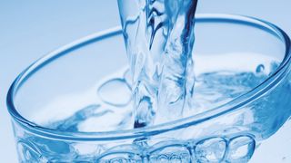 Um Grenzwerte einzuhalten und dabei eine hohe Trinkwasserqualität sicherzustellen, statten immer mehr Wasserwerke ihre Anlagen mit Visualisierungssystemen aus.  (© Gina Sanders - Fotolia)