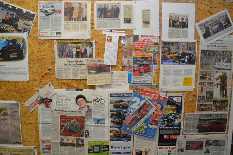 Durch die vielen Marketingaktionen ist das Autohaus Reintges sehr in der lokalen Presse präsent. (Foto: Michel)