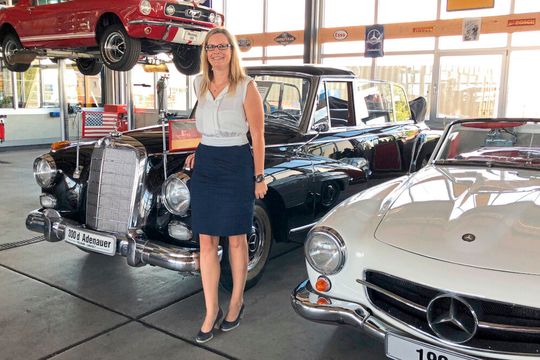 Susanne Oppel führt den Familienbetrieb in der dritten Generation. In der dazugehörigen Spedition hat sogar schon die vierte Generation das Steuer in der Hand.(Bild:  Faust)