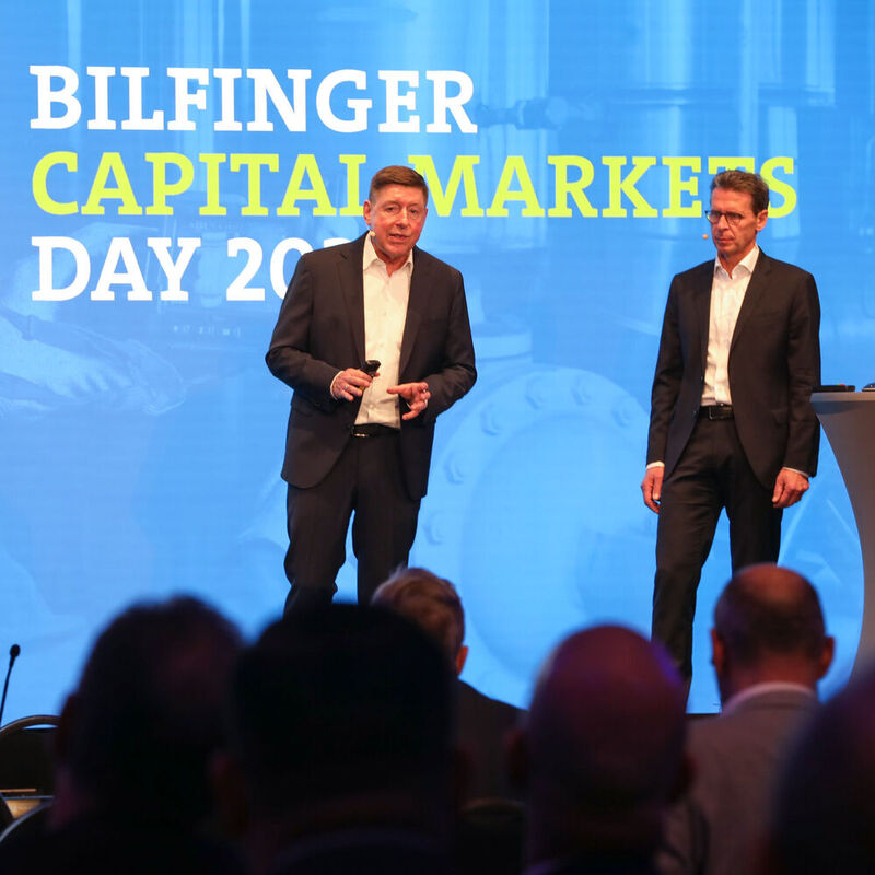 CEO Thomas Schulz und CFO Matti Jäkel bei der Bilfinger Jahrespressekonferenz in Frankfurt