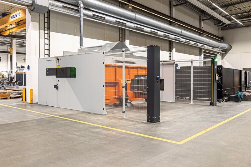 Der Einsatz der Roboterzelle Cell4_arc bei Stela zeigt, dass auch kleine und mittelständische Unternehmen von der Automatisierung profitieren können.  (Bild: sg)