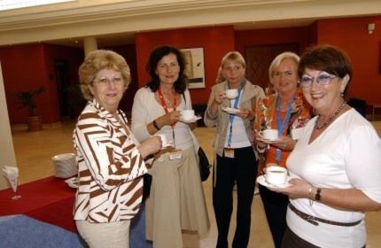 Von links: Monika Bohny (Jechtingen), Adelheid Vogt (Hartmut Vogt e. K., Bautzen), Elke Rost (Autohaus Wilsdruff Wolfgang Rost OHG, Wilsdruff), Waltraud Hackerott (Autohaus Hackerott GmbH, Langenhagen) und Marlis Seyfarth (Autohaus Rainer Seyfarth, Gotha) (Archiv: Vogel Business Media)