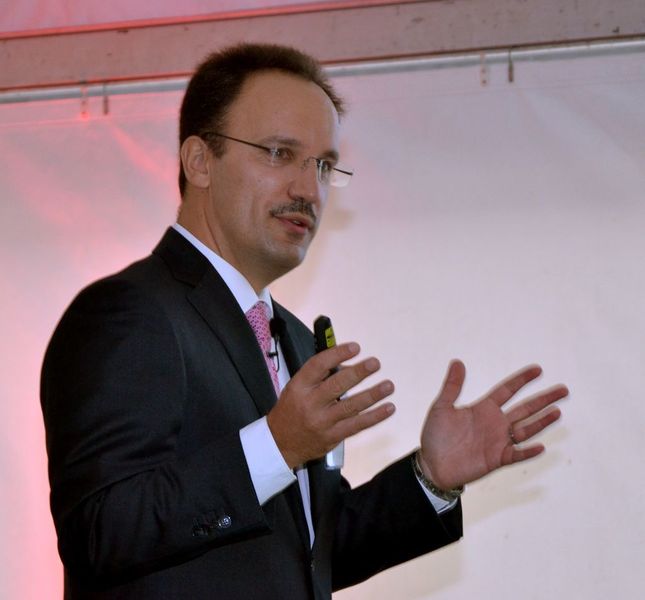 Dr. Thomas Bieringer, Invite-Geschäftsführer: 