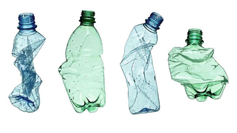Verbesserte Ökobilanz für PET-Recycling und rPET: Viele Recyclingunternehmen vertrauen bei der Aufbereitung ihres Waschwassers auf Zentrifugen. (Bild: GEA)