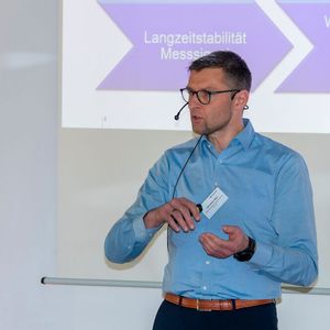 Christian Wirl von Wika: „Der messtechnische Bedarf für die Infrastruktur wird sich zielstrebiger befriedigen lassen, sobald die laufenden Normgebungen weitgehend abgeschlossen sind.“ (Bild:  Redaktionsbüro Stutensee)