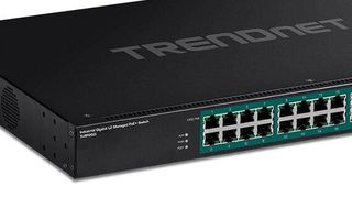 Der Trendnet TI-RP262i besitzt ein für hohe Vibrations- und Schockfestigkeit ausgelegtes Metallgehäuse der Schutzart IP30. (Bild: Trendnet)