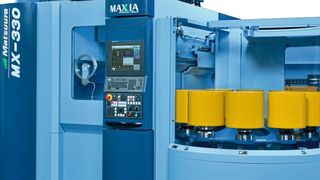 The MX-330 has a compact frame and now has a new concept – simple automation. (Matsuura)