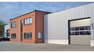 Das neue Firmengebäude, in dem die BMM GmbH und der Lohnfertiger Rademacher & Haberecht GmbH untergebracht sind. Bild: BMM (Archiv: Vogel Business Media)