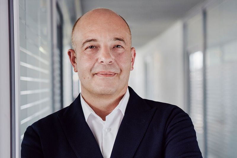 EDAG-CEO Cosimo De Carlo: „Die nachhaltige Transformation der Wirtschaft muss zielgerichtet incentiviert und beschleunigt werden.“(Bild:  Lisa Hantke)