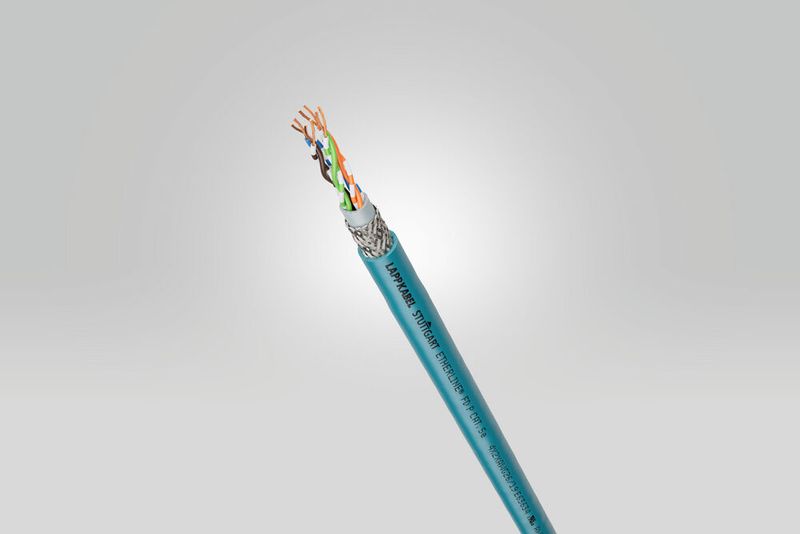 Der Stuttgarter Verbindungsexperte Lapp zeigt auf der SPS seine ersten biobasierten Leitungen. Dazu zählt die gemeinsam mit der BASF entwickelte Etherline FD bioP Cat. 5e für Industrial Ethernet, deren Mantel zu Teilen aus einem auf Mais basierenden Biopolymer besteht. Darüber hinaus präsentiert Lapp erstmals eine PVC-Leitung mit biobasiertem Anteil. SPS 2023: Halle 2, Stand 310. (Bild: Lapp)