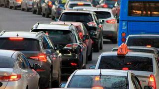 The efuel is anticipated to achieve a greenhouse gas emissions reduction of up to 85 %, when blended to current market fuel standards for today’s passenger vehicles. (Pixabay)