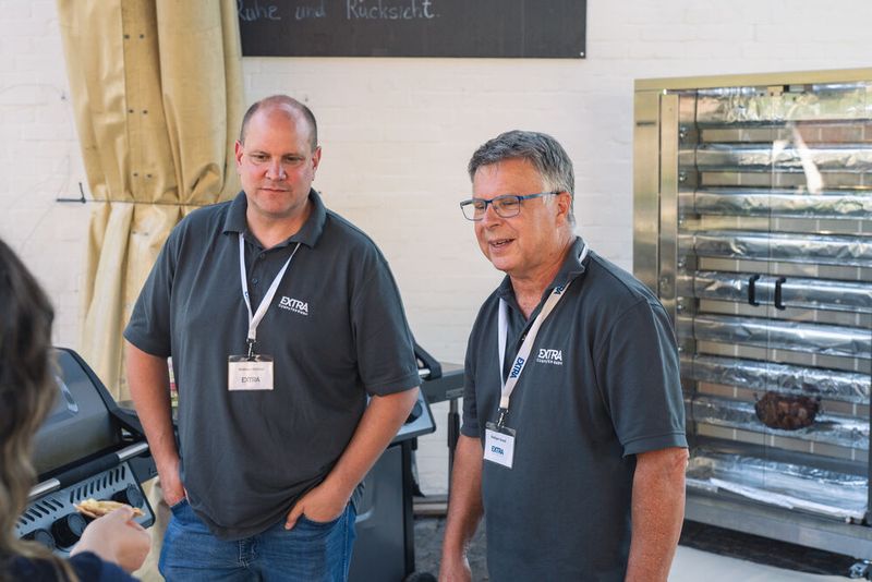 Andreas Ambros (l.) und Rüdiger Grund (EXTRA Computer) (Bild: Extra Computer)