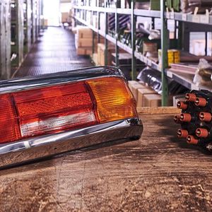 Seit der Gründung von „Heritage“ baut Mercedes-Benz den Bereich Ersatzteile deutlich aus. (Bild: Mercedes-Benz)