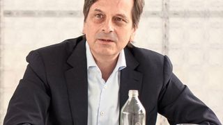 „Das starke Plus, mit dem wir auch in den kommenden Jahren rechnen, kommt nicht von ungefähr. Es ist geplant und das Resultat jahrelanger harter Arbeit – etwa in unserem Aachener F&E-Zentrum, wo u.a. an innovativen Filtertechniken und Algorithmen für magnetisch erzeugte Positionssignale oder intensiv am Zukunftsthema Energy-Harveting gefeilt wird,“ so Christian Leeser, Mehrheitsgesellschafter und CEO der Fraba-Gruppe.  (Fraba)