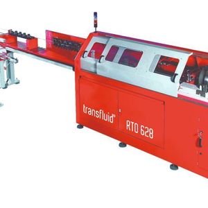 Zum Trennen der Rohre bietet Transfluid verschiedene Systeme (im Bild die T-cut RTO 628); sowohl das orbitale spanlose Trennen als auch spezielle Messertrennverfahren, bei denen die Rohre abgeschert werden, eignen sich hervorragend für gratarme Trennschnitte. Bild: Transfluid