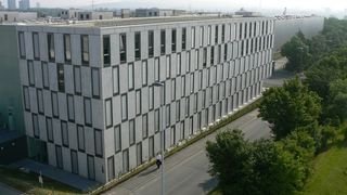 Das neue Technologie- und Applikationscenter in Erlangen. (Archiv: Vogel Business Media)