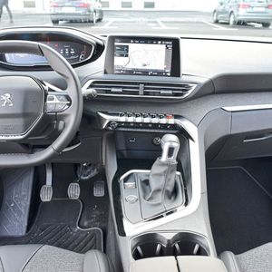 (Holz / »kfz-betrieb«)