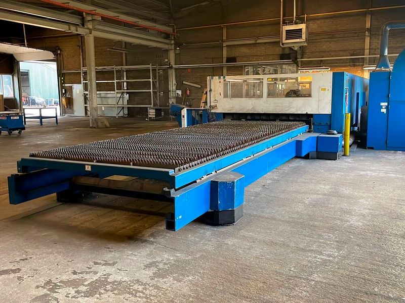 Hier die Trumatic TC L6030 von Trumpf, die man ersteigern kann. (Bild: Surplex)